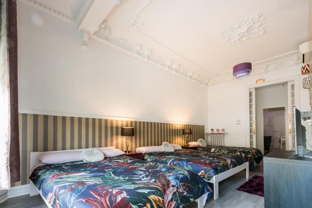 מדריד M&F 7 Rooms/7 Bathrooms Over Gran Via מראה חיצוני תמונה