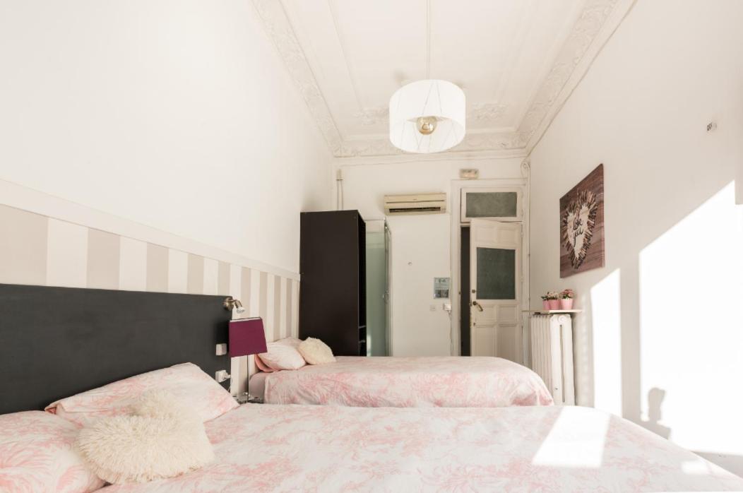 מדריד M&F 7 Rooms/7 Bathrooms Over Gran Via מראה חיצוני תמונה