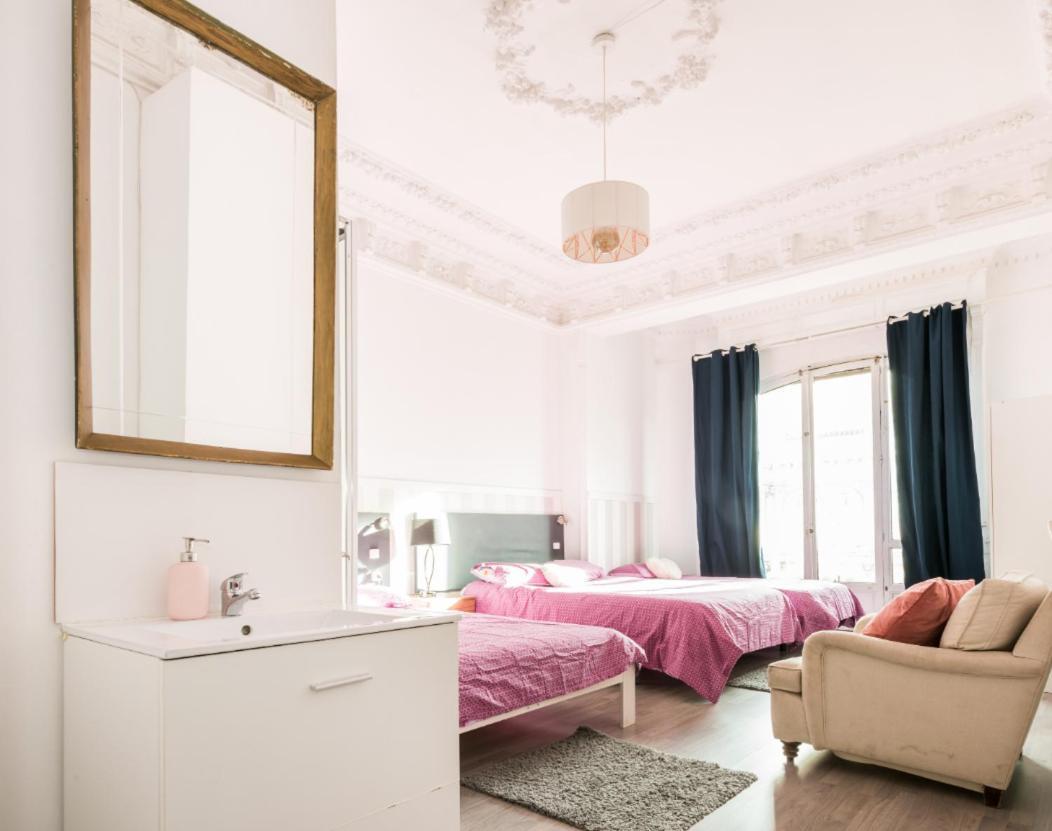 מדריד M&F 7 Rooms/7 Bathrooms Over Gran Via מראה חיצוני תמונה