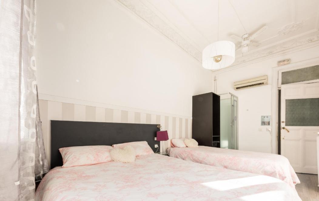מדריד M&F 7 Rooms/7 Bathrooms Over Gran Via מראה חיצוני תמונה